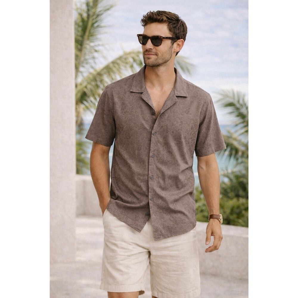 Free Planet Men’s Button Up Shirt Small Brown Tropical Texture Resort Casual NWT